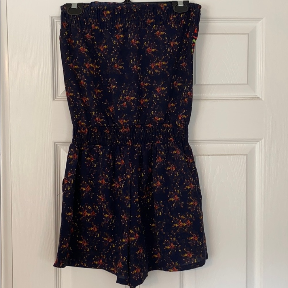 Romper - Picture 2 of 2